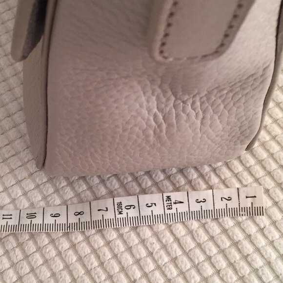 EMMA FOX LEATHER CONVERTIBLE HANDBAG, NWOT - Picture 11 of 11